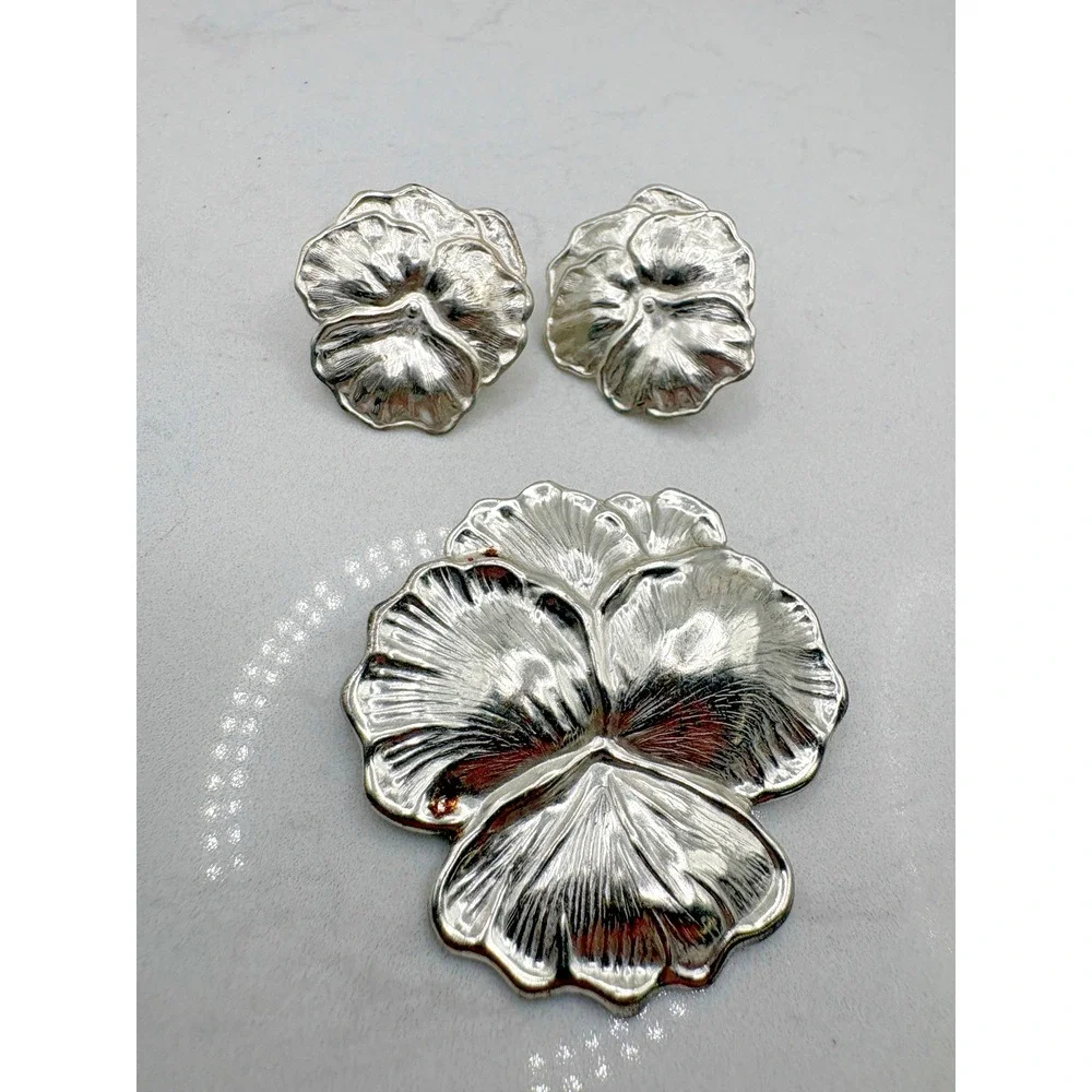 Set Earrings Brooch Pin Vintage Sterling Silver Repousse Pansy Flowers 14.26g